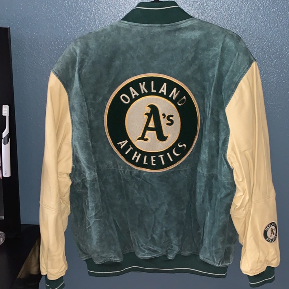 Vintage Oakland Athletics Jacket